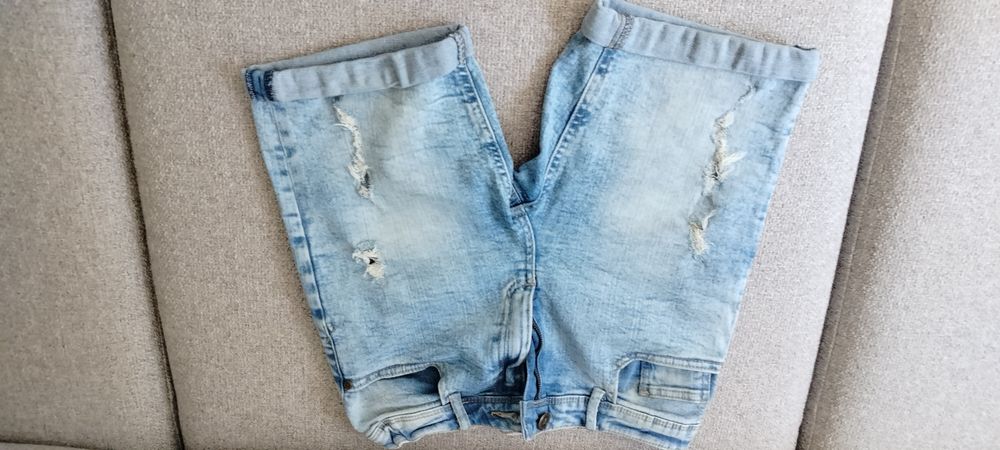Spodenki jeansowe 146