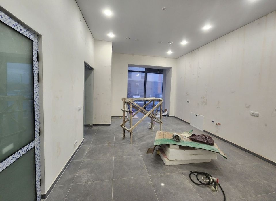 Здам приміщення на Парковій Алеї