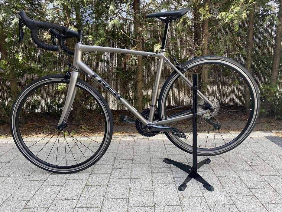 Rower szosowy TREK DOMANE AL 4 ***rozmiar 56*** wzrost 174-180 cm