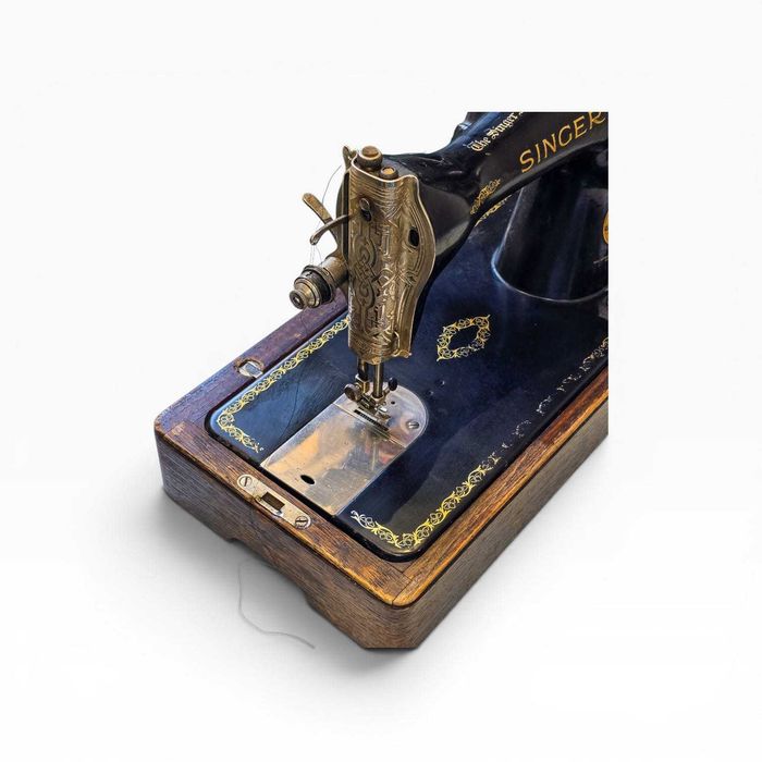 Máquina Costura Antiga Singer 15K Manual c/ Tampa Madeira — 1935