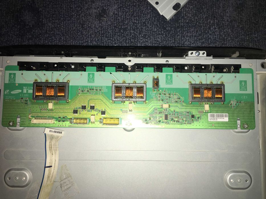 LE32A451C1  SSI320A12 REV 0.6 инвертор