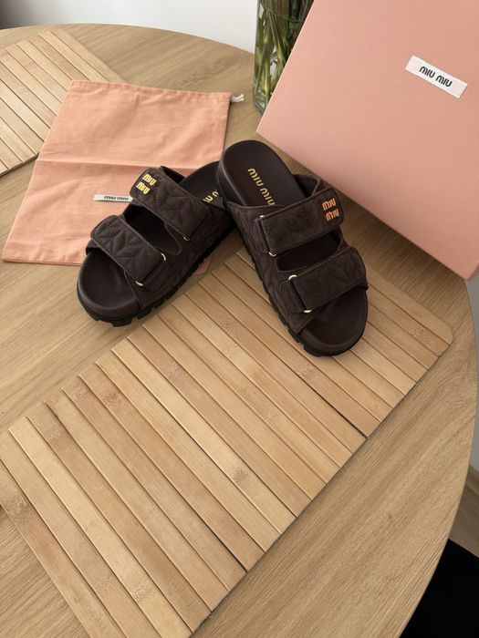 Klapki Miu Miu Nappa Maiilasse Suede Sandały Calzature Donna