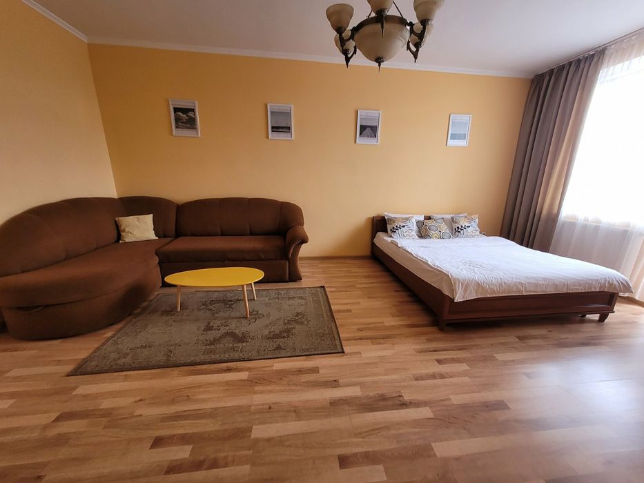 Квартира подобово 1-кімн,  ТЦ "Вікторія Гарденс", Ашан, Південний