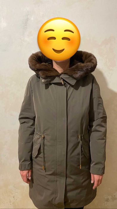 Продаю парку 46 размера