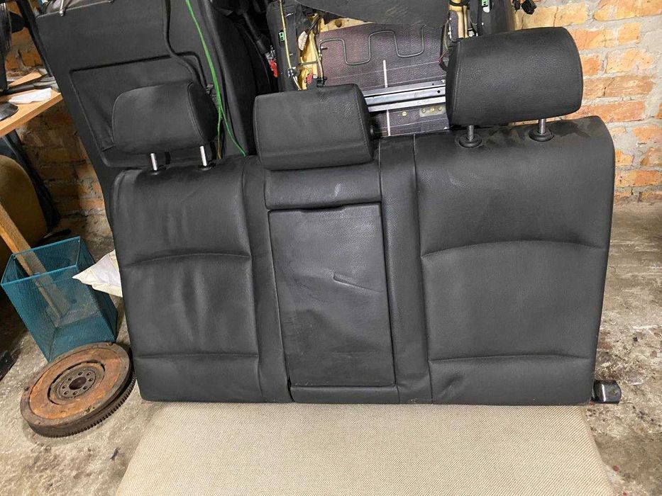 Диван задний BMW E82