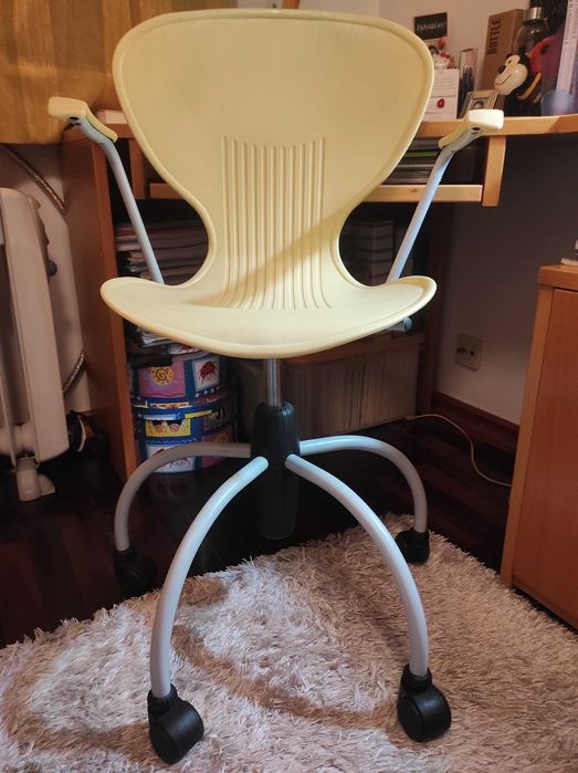 Cadeira de secretária criança