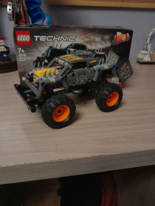 Lego technic monster jam Max-D 42119
