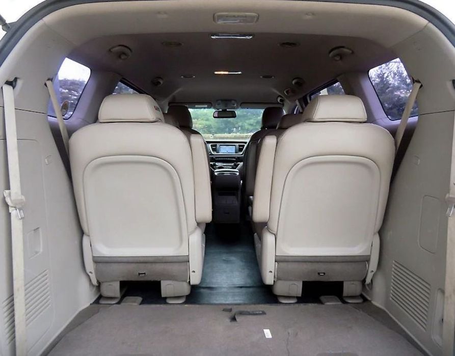 Kia Carnival 2017 9 мест