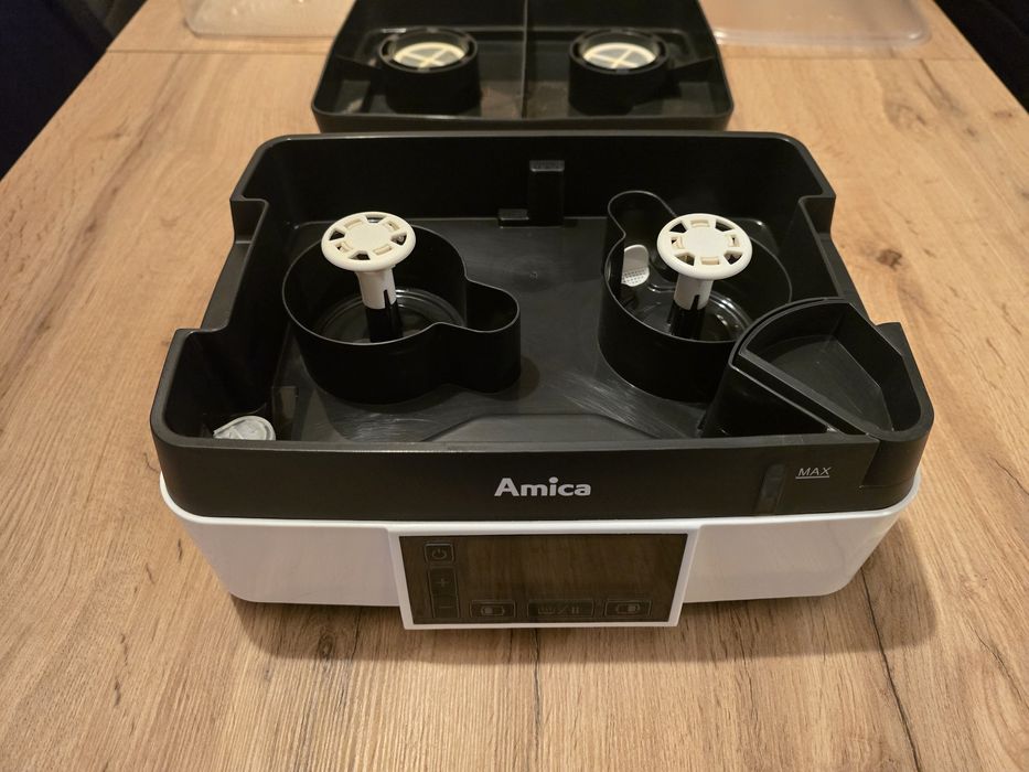 Parowar Amica PT 4011