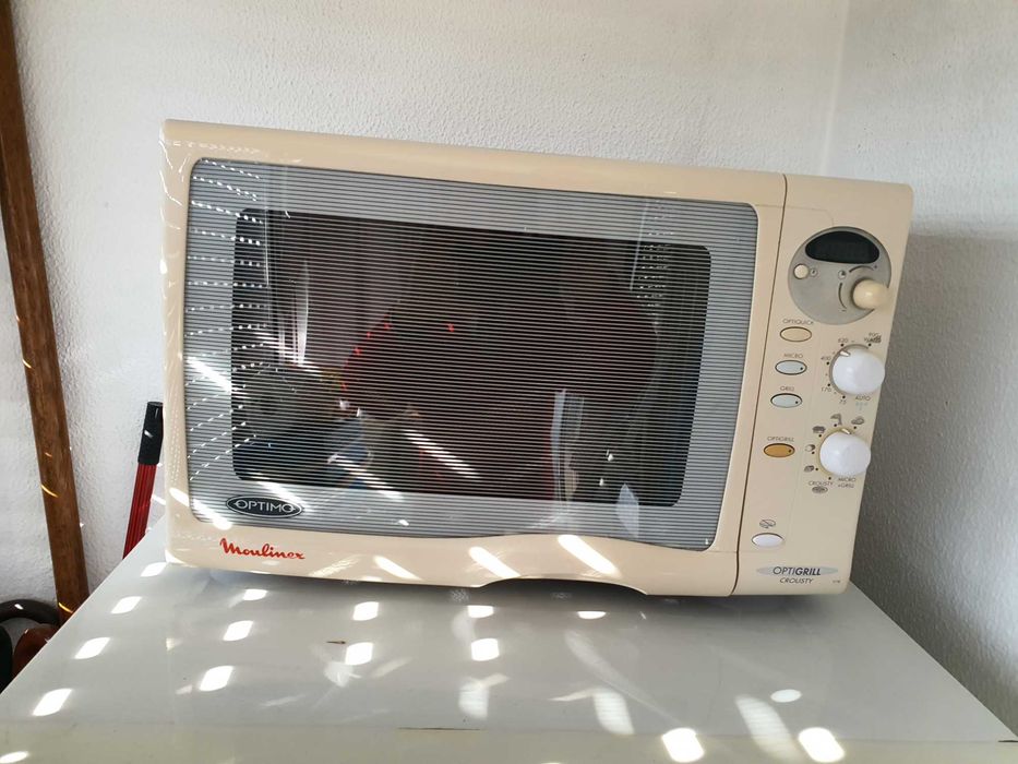 Vendo micro ondas da moulinex