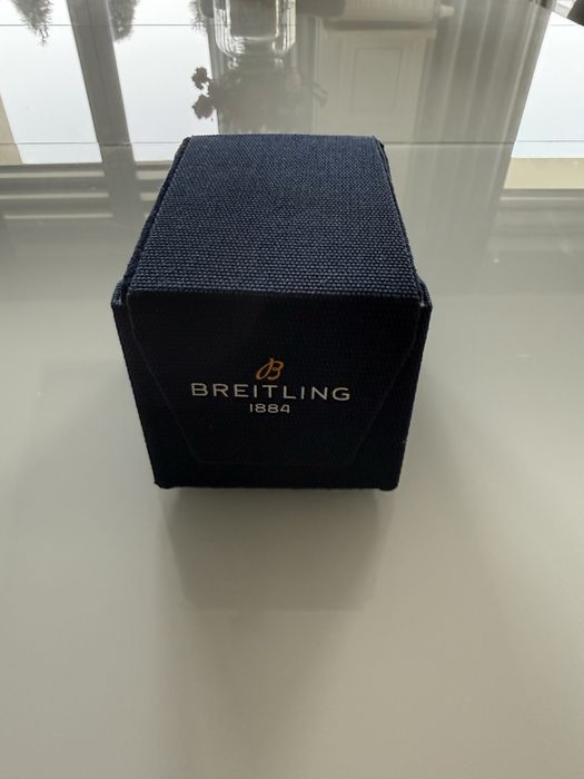 Nowy Breitling Avenger B01 42 mm chronograph