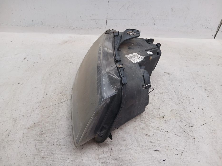 Ótica / farol direita AUDI A3 (8P1)