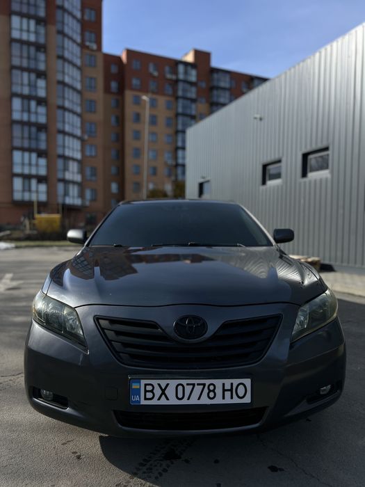 Продам Toyota Camry 40