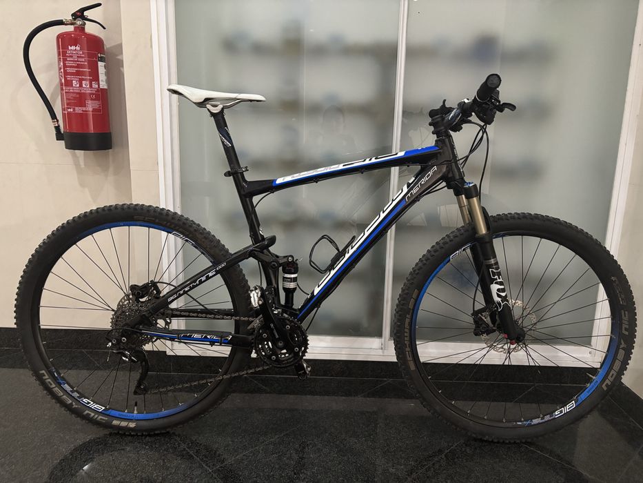 Bicicleta de montanha Merida 29”