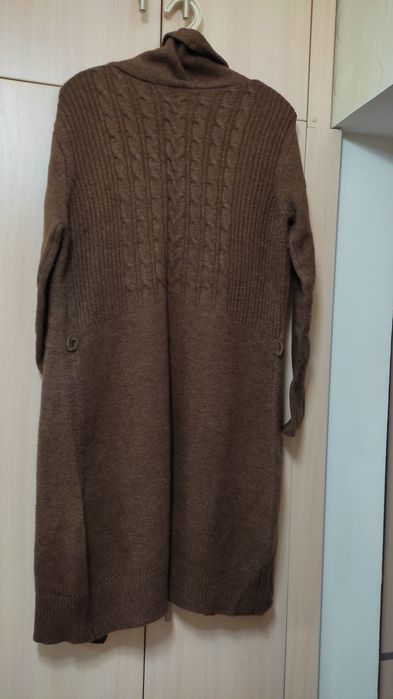 Продається красивый женский шерстяный кардиган