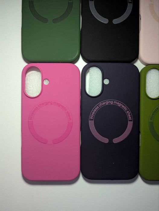 Чохол для IPhone 16 з MagSafe