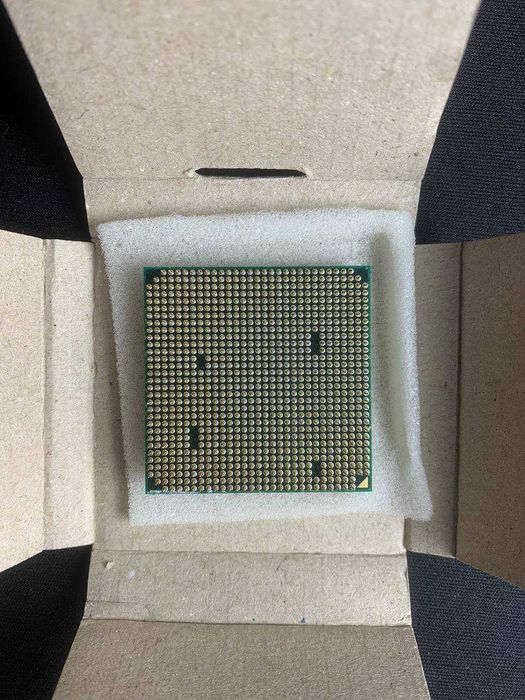 Процесор AMD Athlon II X2 260 (3.2 GHz) Socket AM3 / AM2+