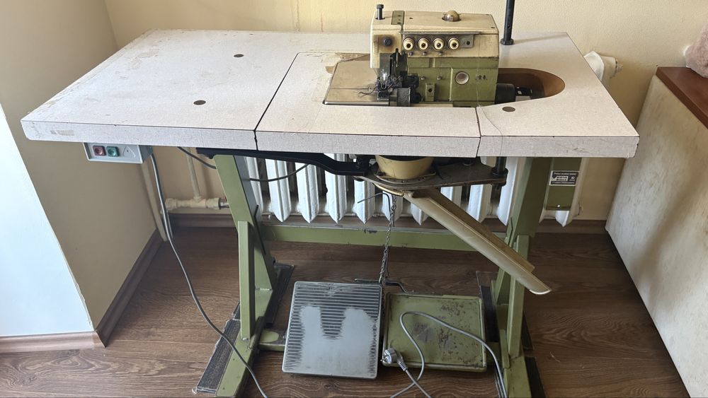 Rimoldi оверлок пятинитка