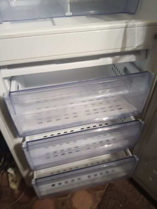 Холодильник  Веко