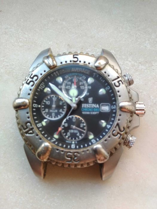 Caixa de relógio pulso da marca Festina
