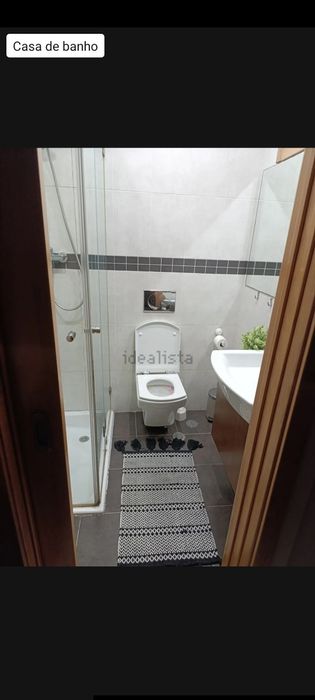 Arrenda quarto para uma pessoa