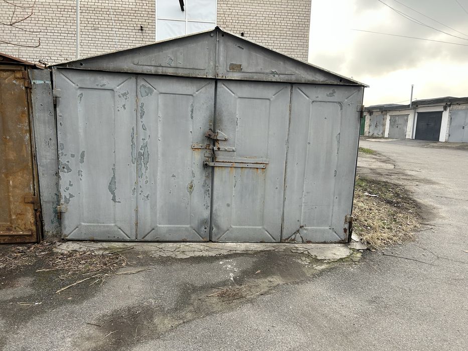 Продам металевий гараж