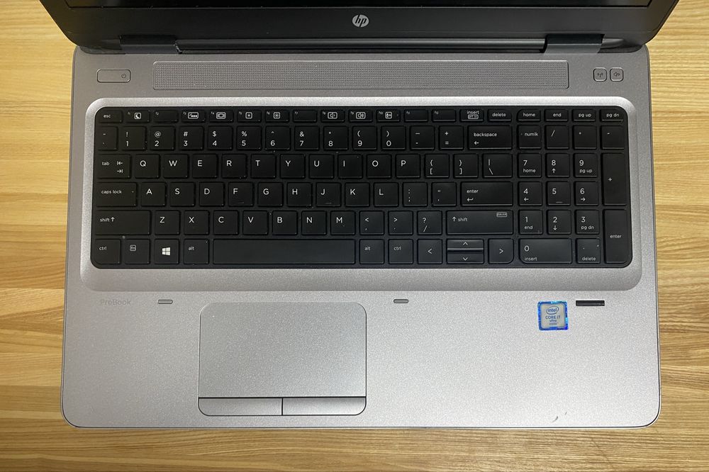 HP ProBook 650 G2 | i7-6600U | 8 gb | SSD 256 gb | FHD