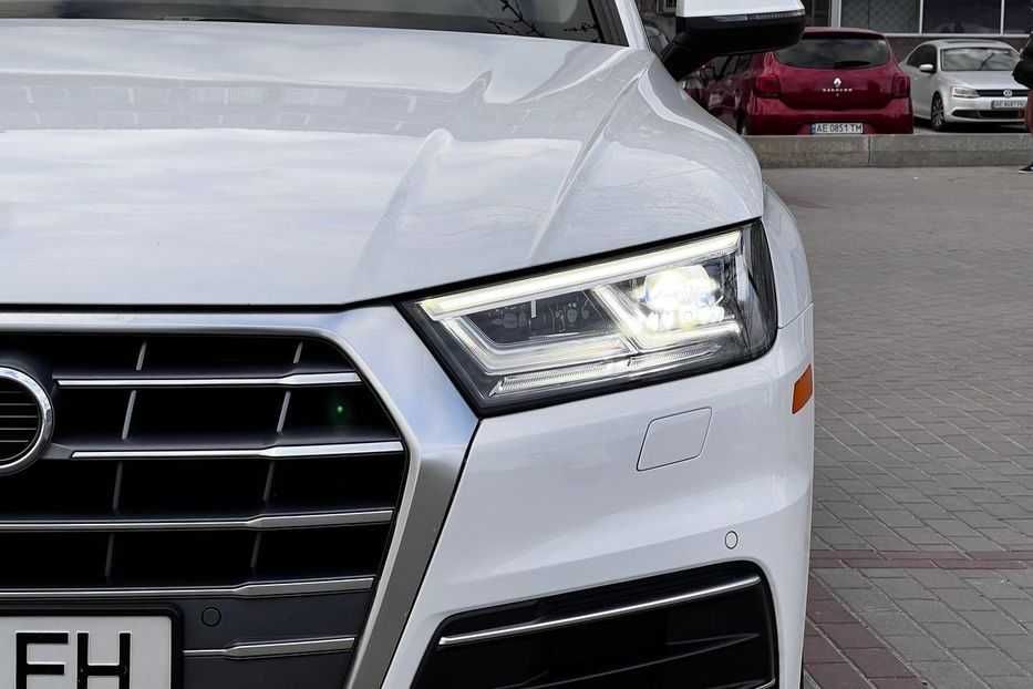 Продам Audi Q5 2018 года