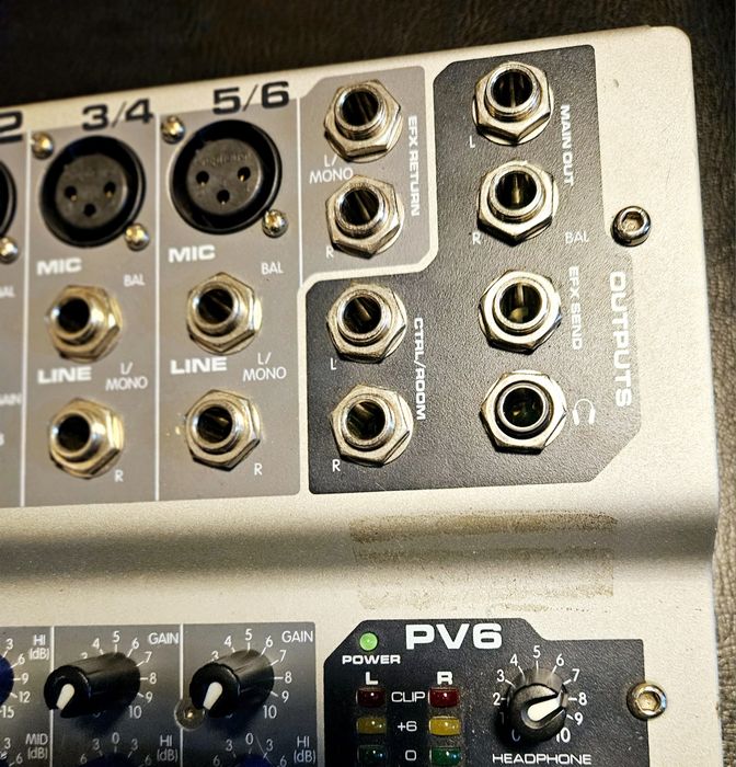 Mikser audio Peavey PV6 w idealnym stanie