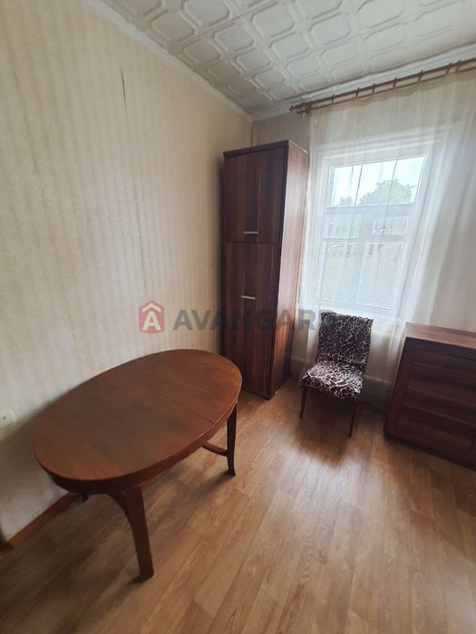 Продаж частини будинку на казбеті