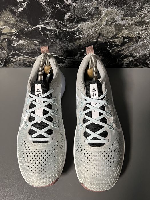 Кросівки чоловічі Nike React Pegasus Trail 4 40.5р