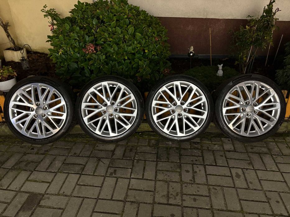 Oryginalne felgi Audi 18" S-line 5x112 A3 A4 A5 Golf Leon Octavia