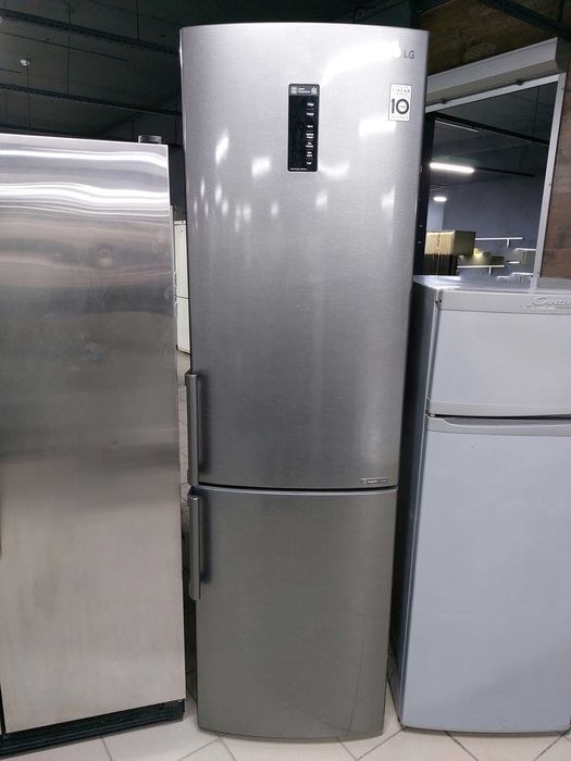 Холодильник BEKO rnca366e30zxb ідеальний стан зі складу