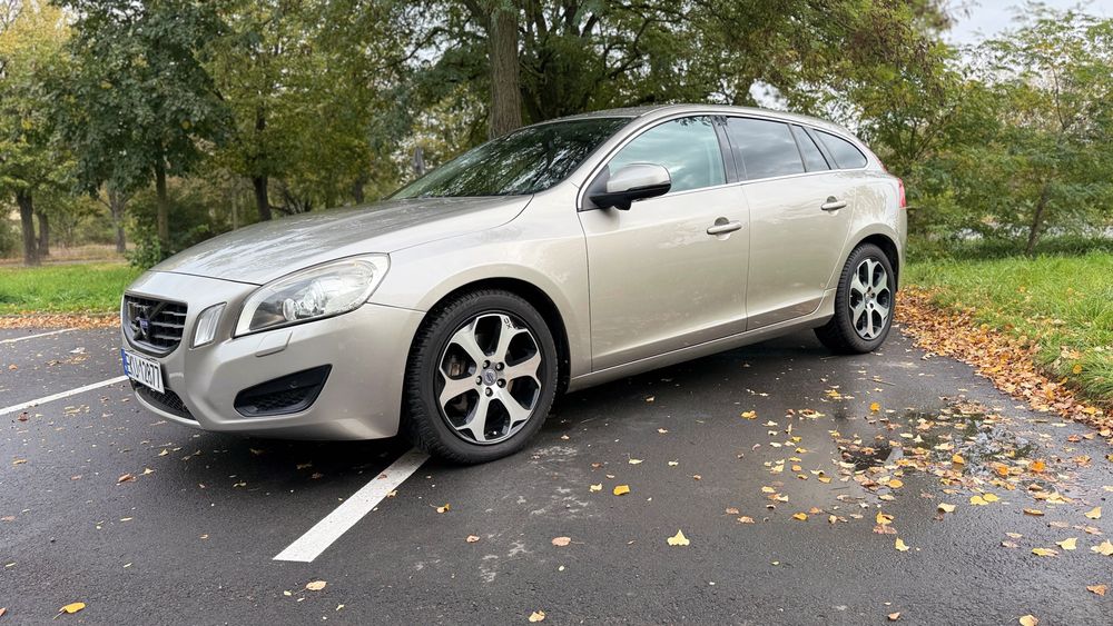 Volvo V60