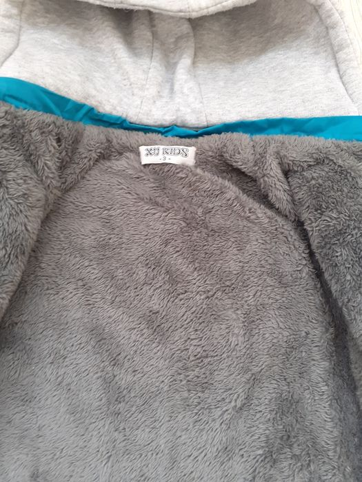 Курточка на осінь, весну