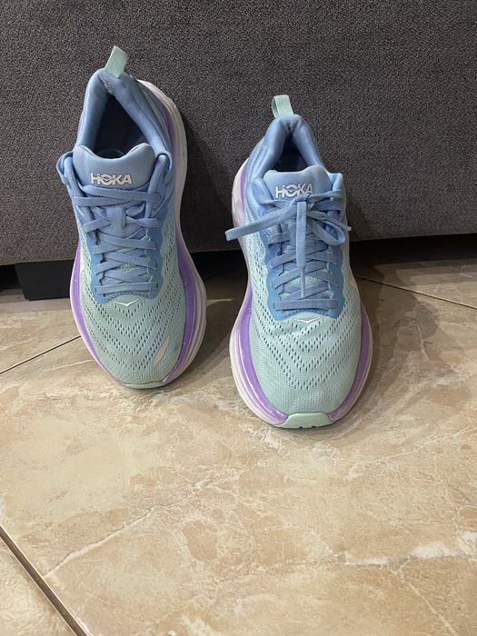Кросівки Hoka Bonbl 8