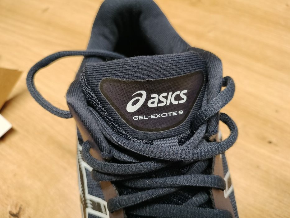 Buty Asics gel-excite 9 44,5 28,25cm