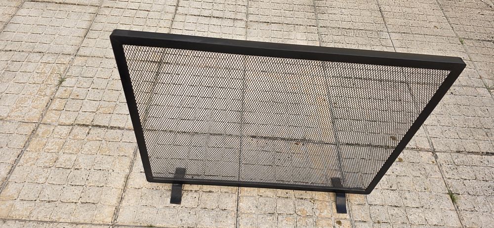 Proteção de Lareira em Ferro — Rede Metálica