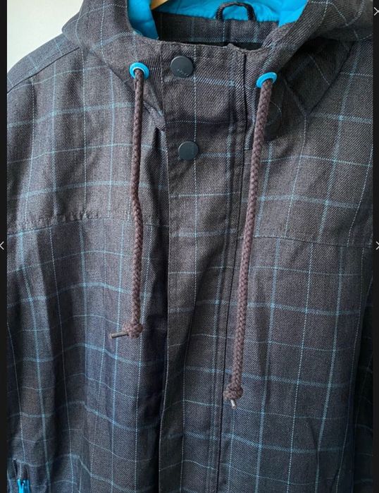 Cropp - Męska kurtka zimowa - rozm S szara w kratę na zimę z kapturem