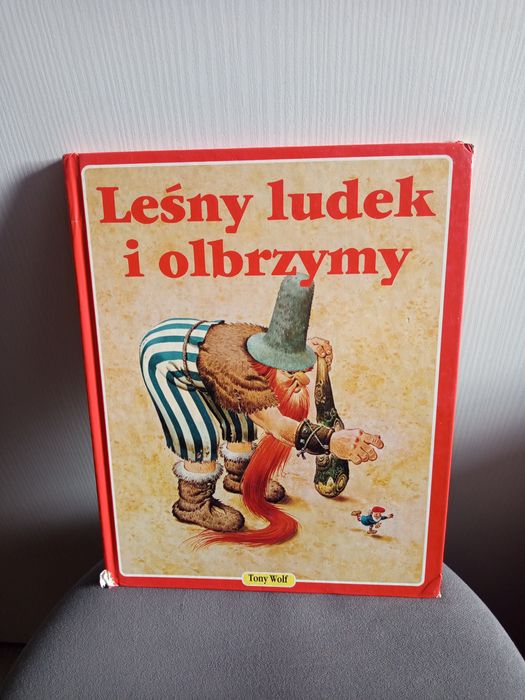 Leśny ludek i olbrzymy Tony Wolf