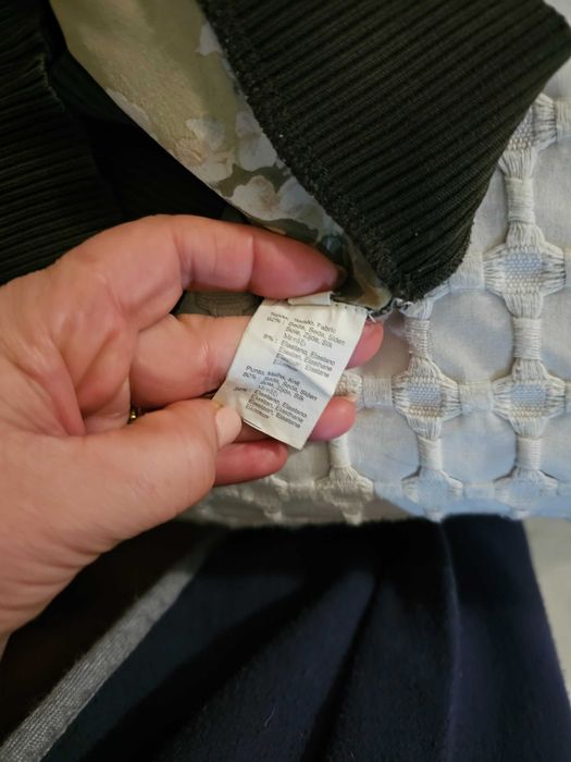 Camisola sem mangas em seda