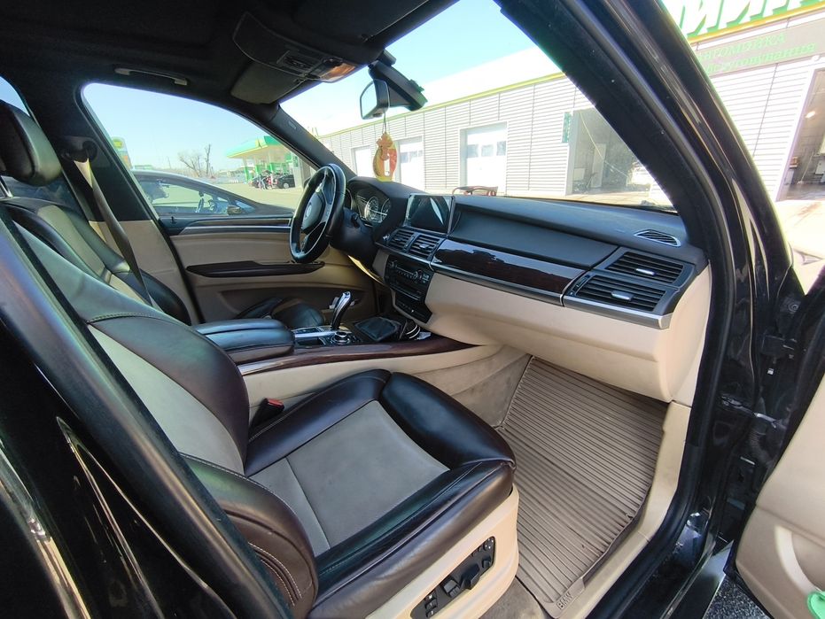 Продам BMW X5 дуже гарний стан