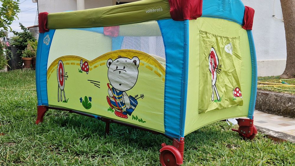 Parque/cama de viagem.