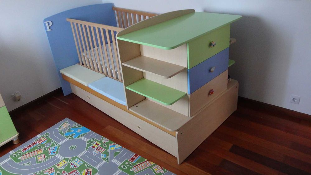 Berço, cama de bébé e cómoda MICUNA