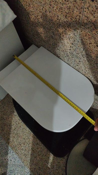 Sanita suspensa Roca