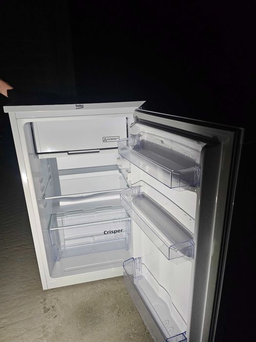 Lodówka Beko 82cm