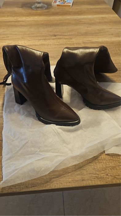 Vendo Botas 38 como novas