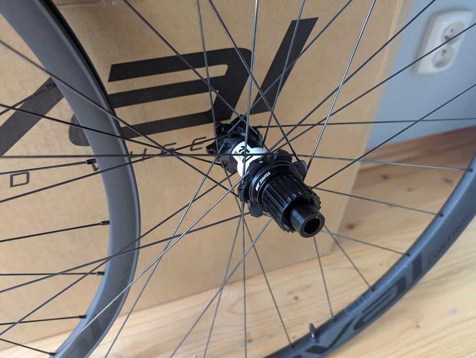 Koła Specialized Roval CONTROL CARBON 29 6B