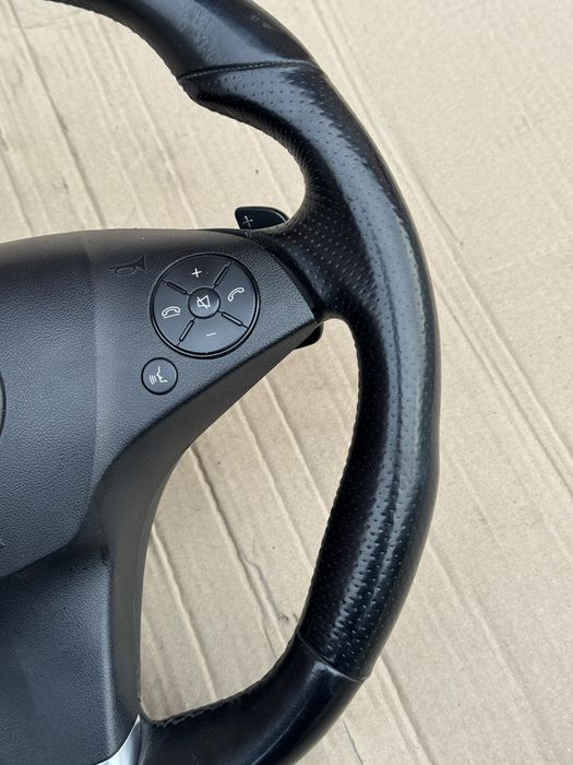 Кермо руль Mercedes W207 w212 AMG лепестки airbag подушка