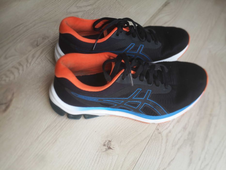 Buty do biegania Asics Gel-Pulse 12, r. 41,5 - wkładka. 273mm